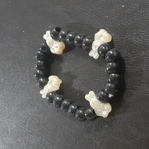 🌹 Black and white bunny bracelet.